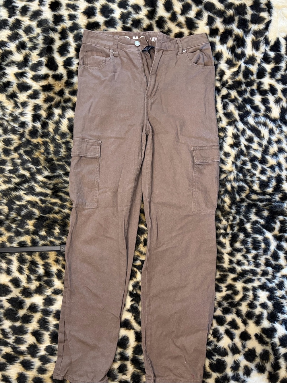 Women’s Brown Cargo Pants - Classic Utility Style